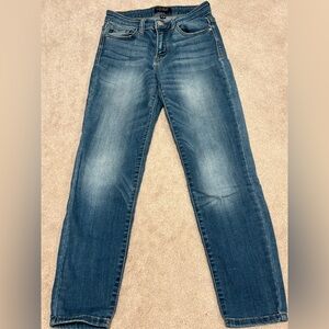 Judy Blue 3/26 Women’s Medium Wash Straight Leg Jeans Los Angeles